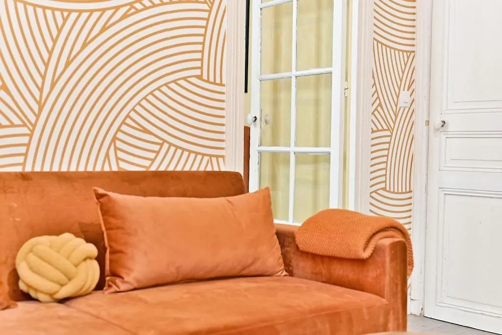 Apartment Appartement Rez-De-Chaussee Paris - Montparnasse