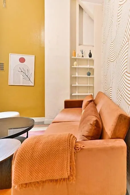 Appartement Rez-De-Chaussee Paris - Montparnasse Apartment
