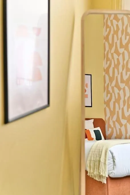 Appartement Rez-De-Chaussee Paris - Montparnasse Apartment
