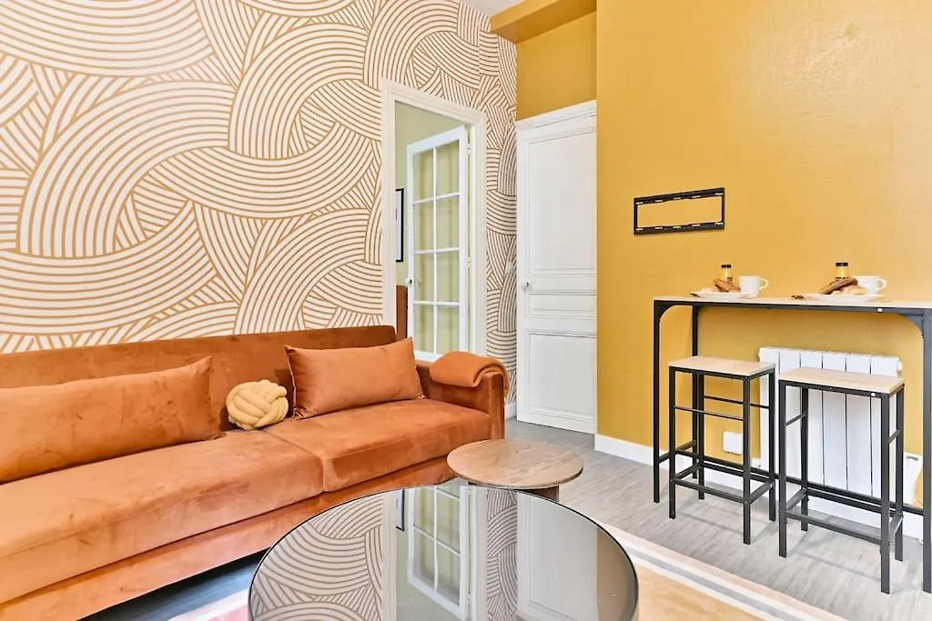 Appartement Rez-De-Chaussee Paris - Montparnasse