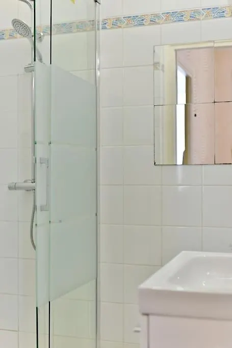 Apartment Appartement Rez-De-Chaussee Paris - Montparnasse France